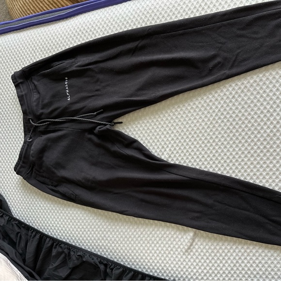 Black alphalete joggers size small - Picture 1 of 3